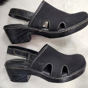 BOC black slip on velcro strap 2 1/2 thick heel size 11m